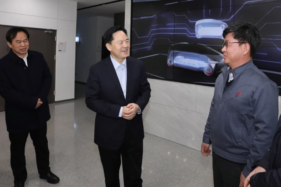 常州市四套班子领导继续走访星级企业